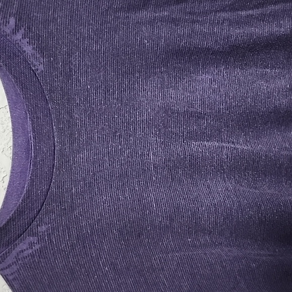 Purple tee - Picture 3 of 6